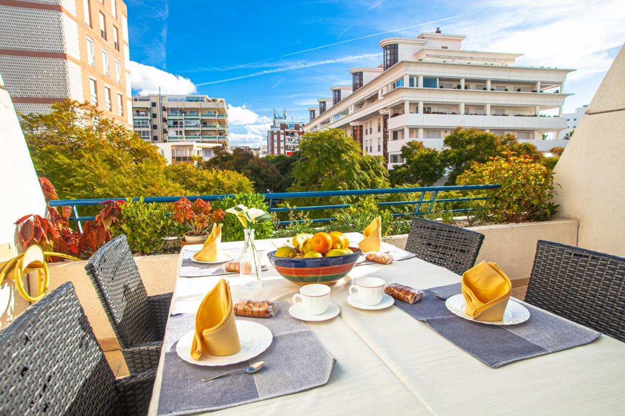 Duplex Apartment On The Beach 71 Марбелья Экстерьер фото