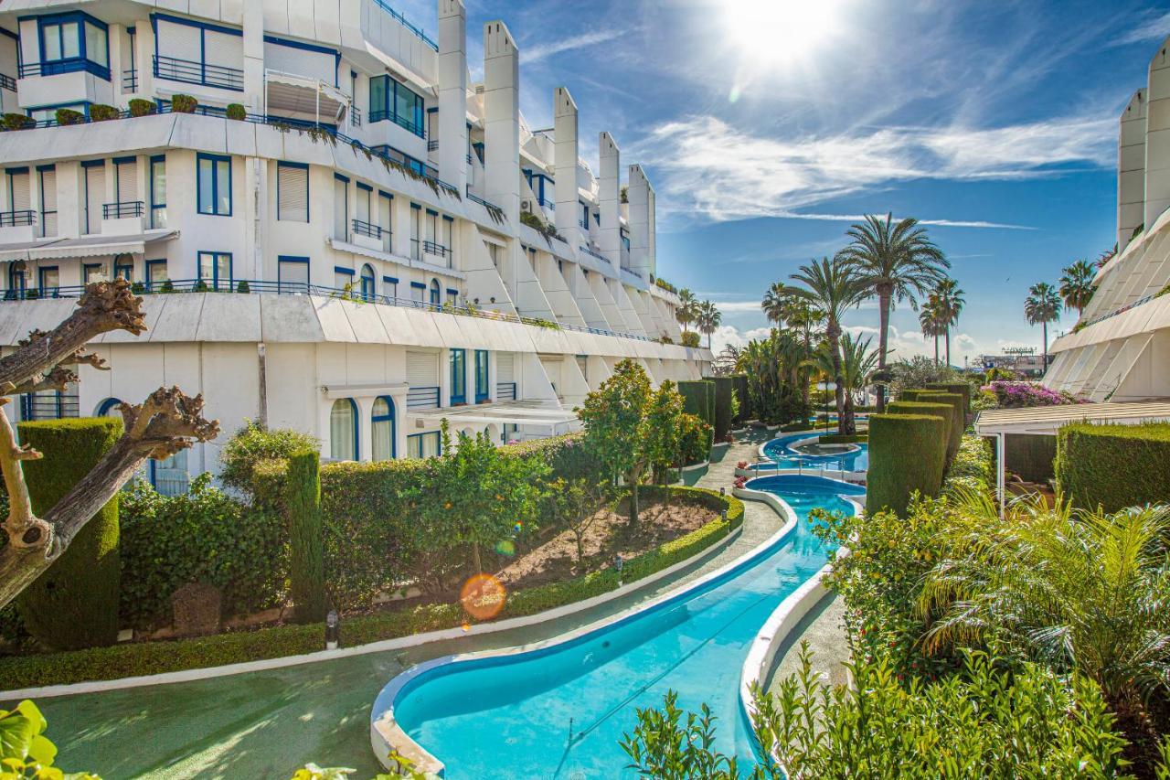 Duplex Apartment On The Beach 71 Марбелья Экстерьер фото
